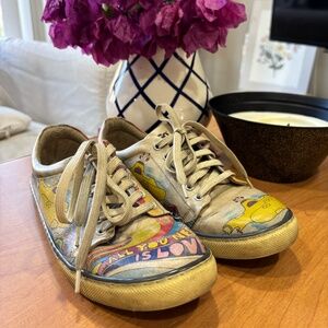DOGO Women’s Beatles “Yellow Submarine” Vegan Sneakers – Size 7.5